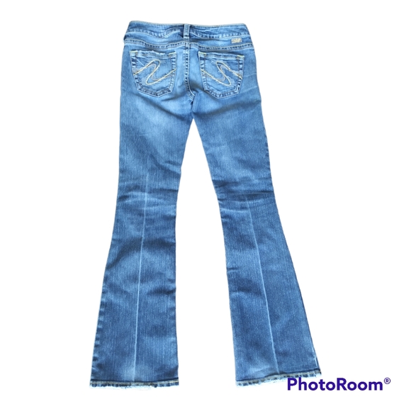 Silver Jeans Size 26 - Picture 12 of 13